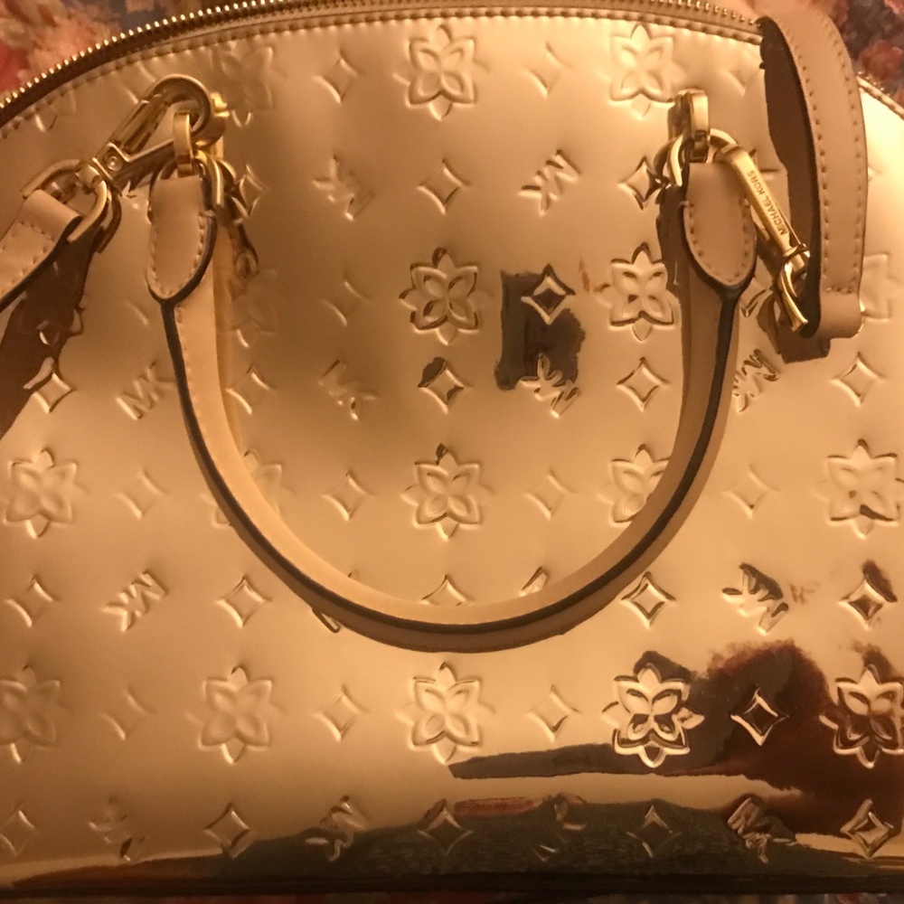 Purse - Picture 3 of 4